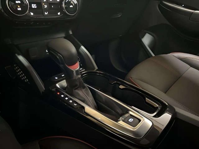 Used 2025 Chevrolet TrailBlazer RS w/ Convenience Package image 45