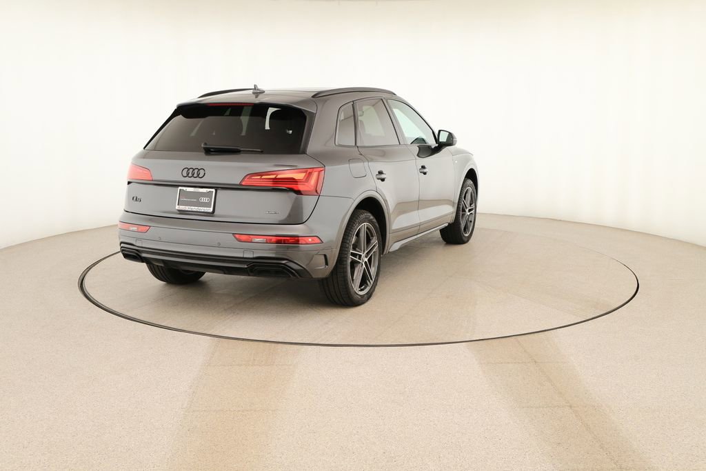 Used 2025 Audi Q5 e Premium Plus w/ Premium Plus Package image 6