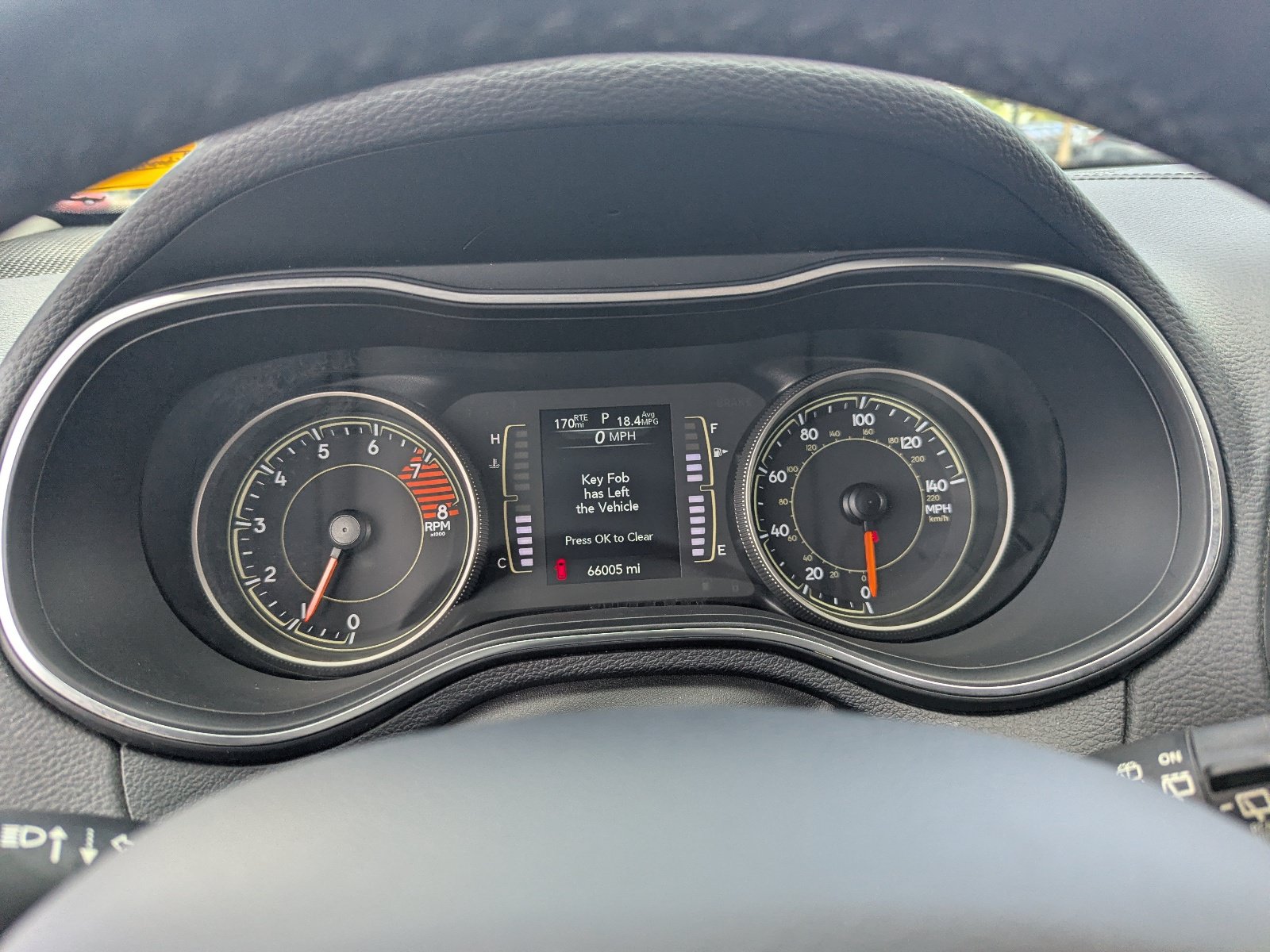Used 2020 Jeep Cherokee Latitude Lux w/ Comfort/Convenience Group FWD image 34