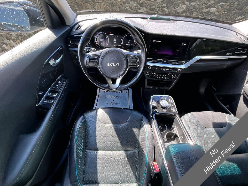 Used 2022 Kia Niro EX Premium w/ Cold Weather Package FWD image 5