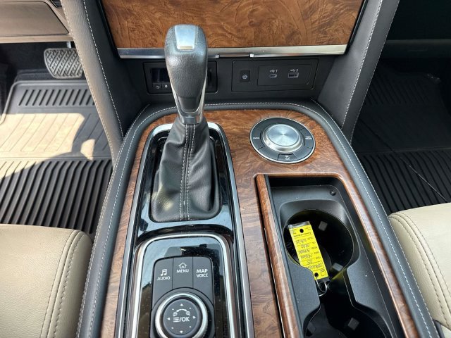 Used 2023 Nissan Armada SL w/ Captain's Chairs Package RWD image 33
