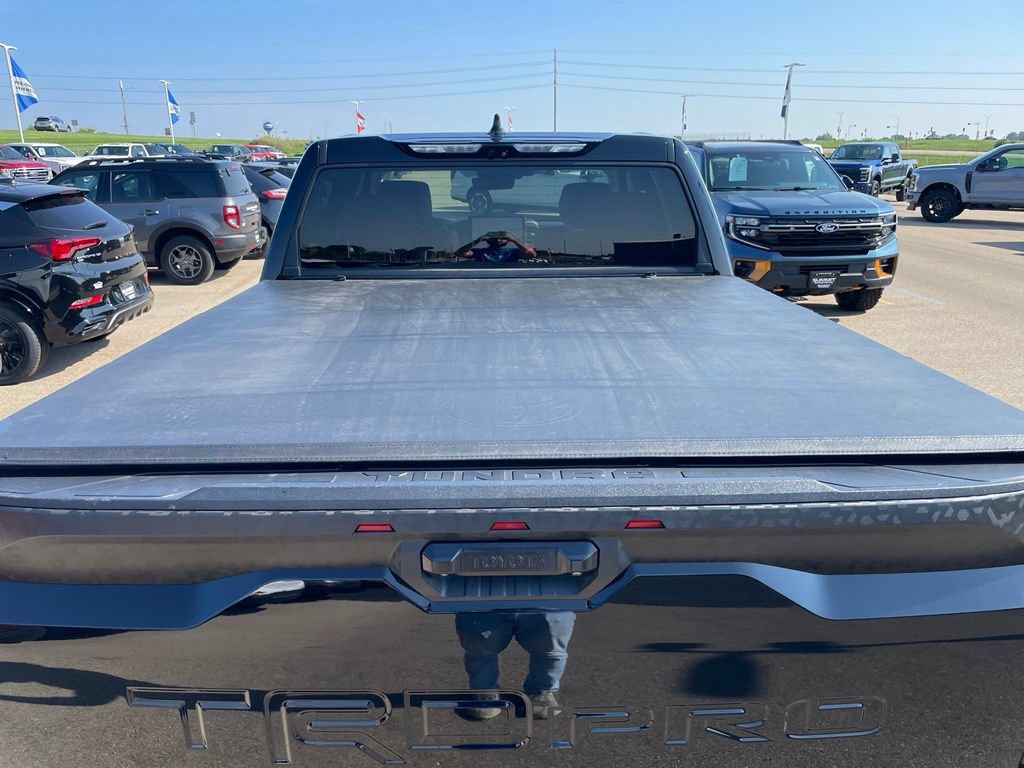 Used 2022 Toyota Tundra Limited AWD/4WD image 27
