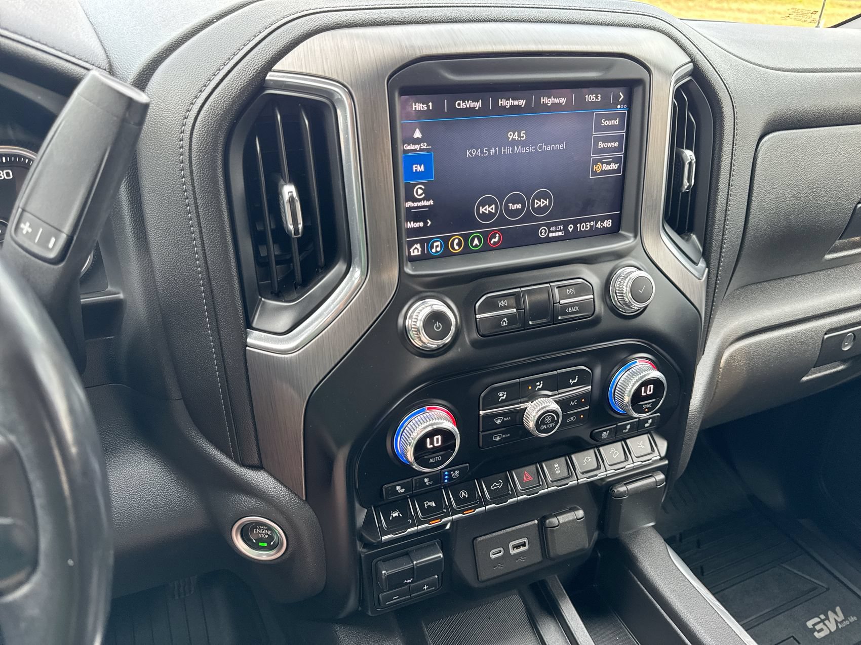 Used 2021 GMC Sierra 1500 Denali w/ Denali Ultimate Package AWD/4WD image 16