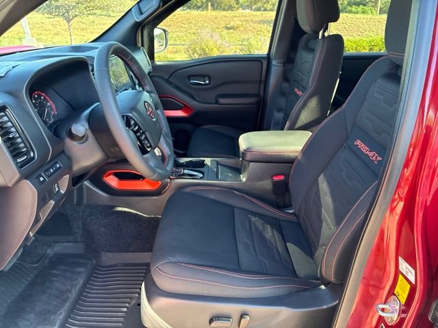 Used 2024 Nissan Frontier PRO-4X w/ Pro Convenience Package AWD/4WD image 15