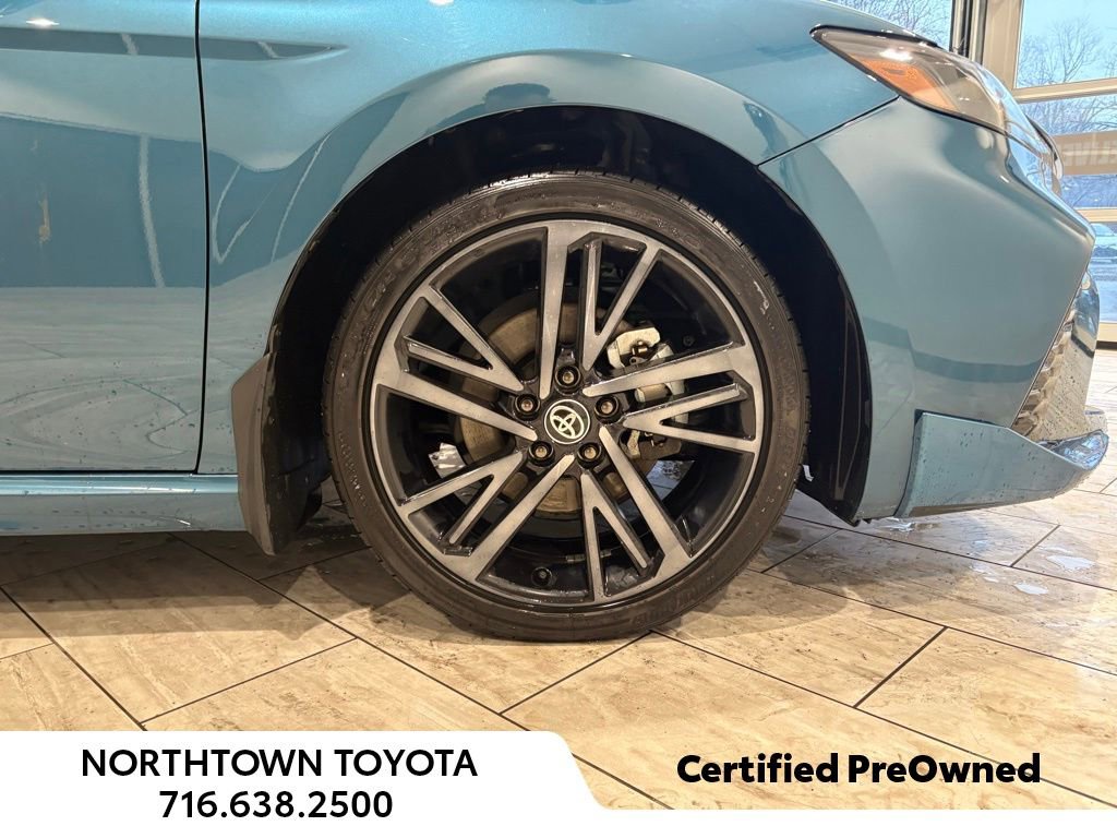 Used 2025 Toyota Camry XSE w/ Premium Plus Package image 9