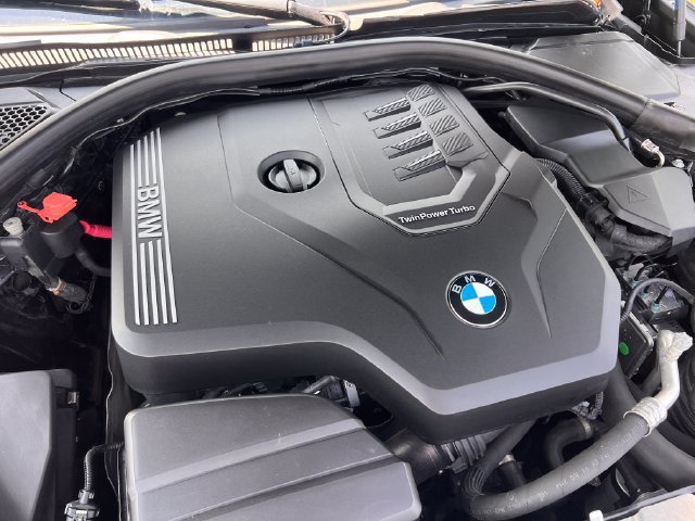 Used 2020 BMW 330i Sedan w/ M Sport Package RWD image 33