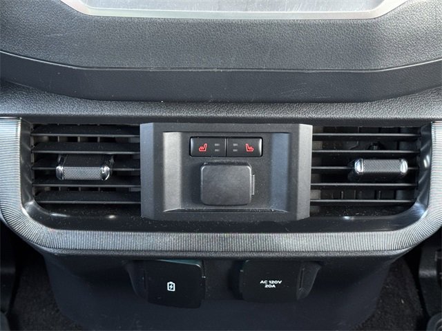 Certified 2022 Ford F150 Platinum w/ Equipment Group 701A High image 31