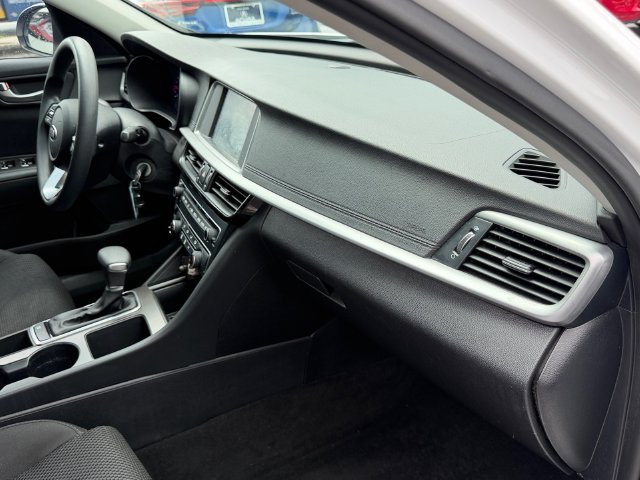 Used 2019 Kia Optima LX FWD image 17