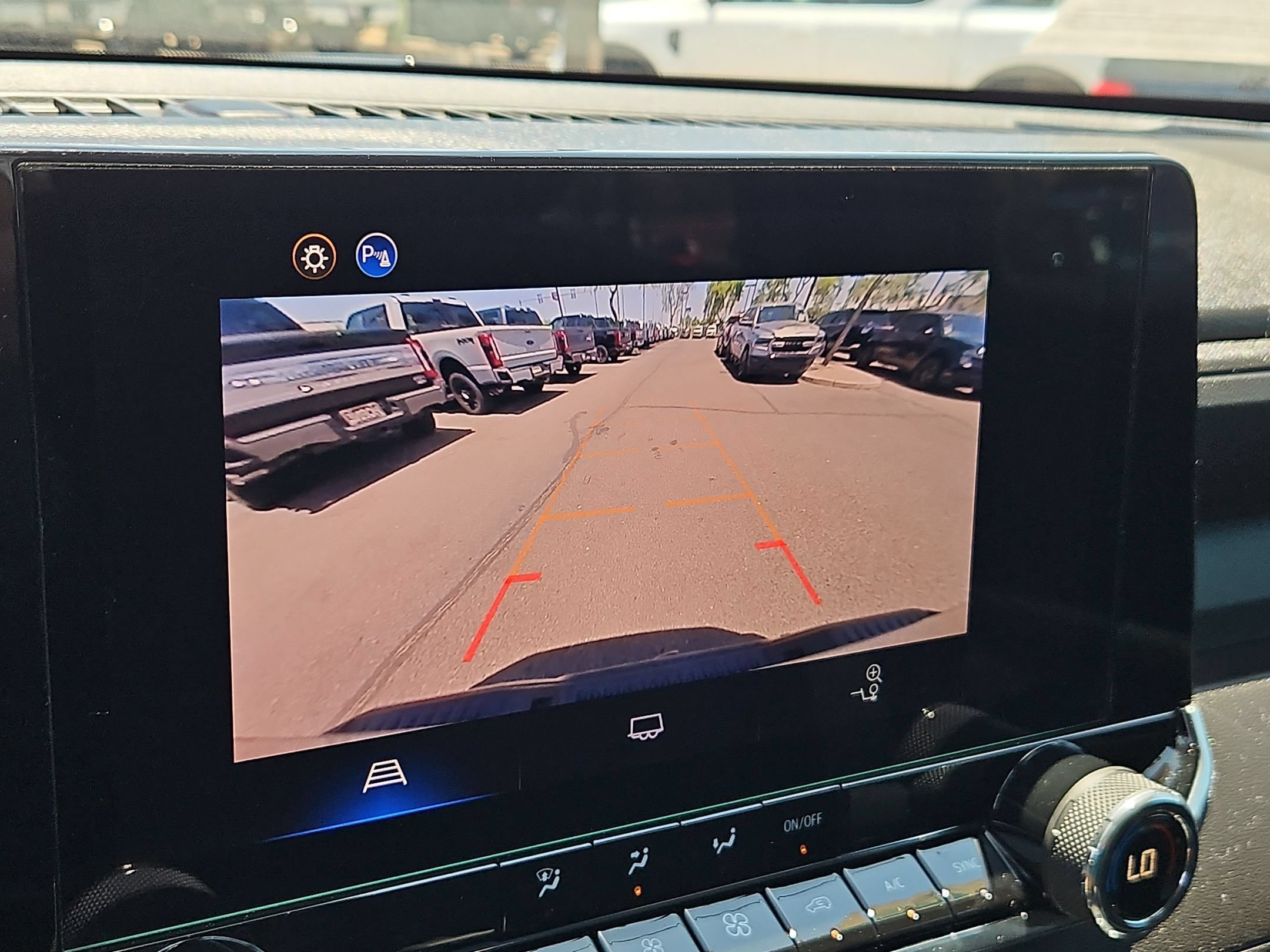 Used 2025 Chevrolet Colorado Trail Boss AWD/4WD image 19