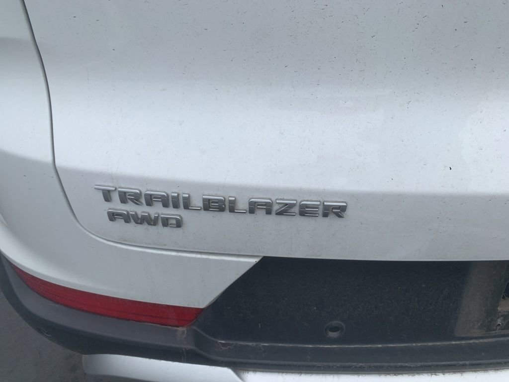 Used 2021 Chevrolet TrailBlazer LT w/ Premium Seating Package image 7