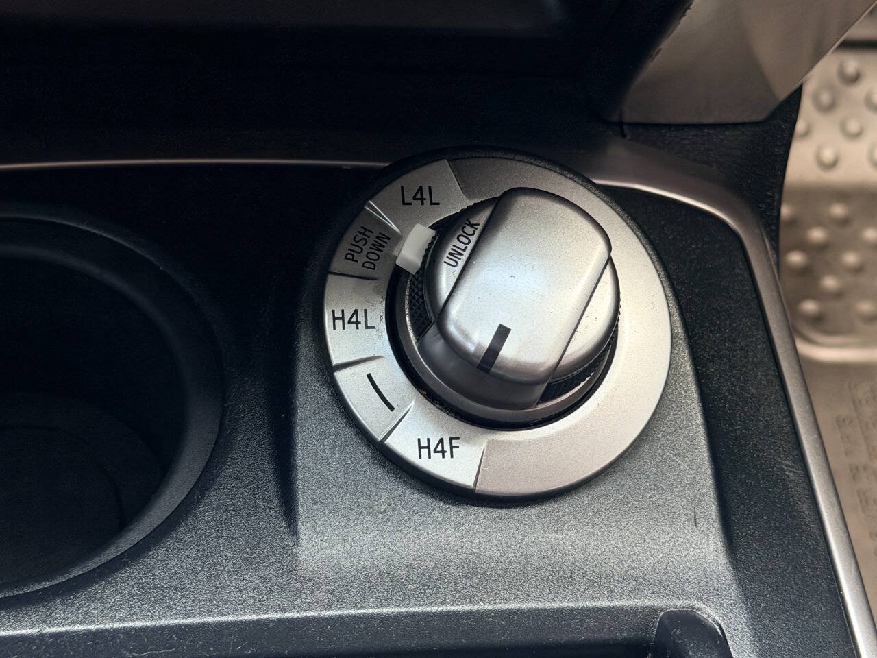 Used 2014 Toyota 4Runner Limited AWD/4WD image 42