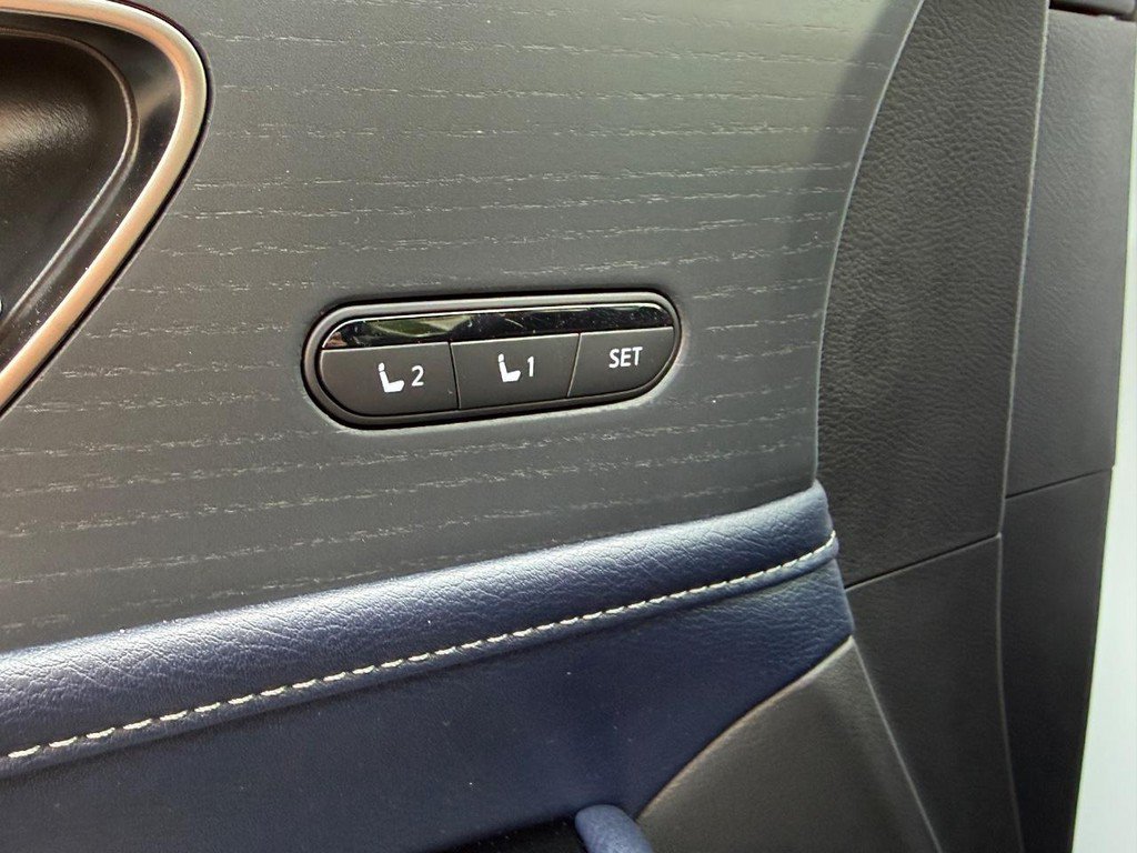 New 2027 INFINITI QX80 Sensory AWD/4WD image 13