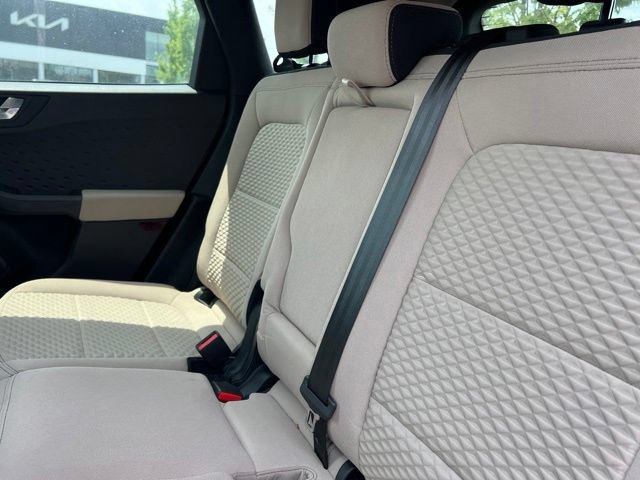 Used 2020 Ford Escape SE FWD image 29