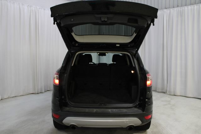 Used 2017 Ford Escape SE w/ Equipment Group 201A image 32