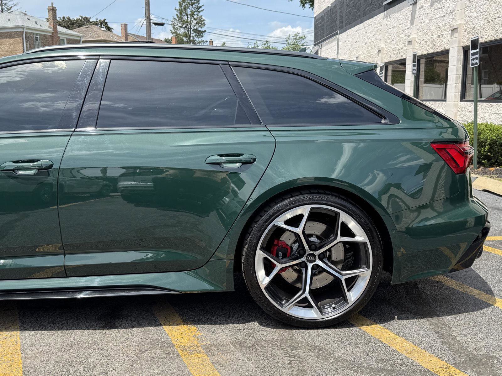 Used 2024 Audi RS 6 performance w/ Black Optic Package AWD/4WD image 6
