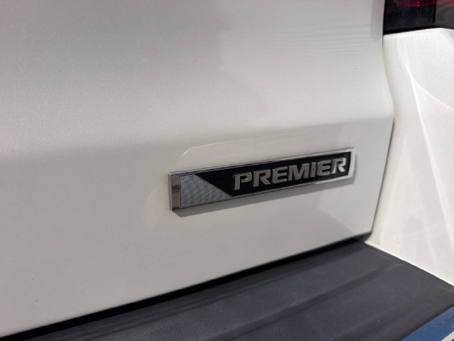 Used 2017 Chevrolet Suburban Premier AWD/4WD image 10