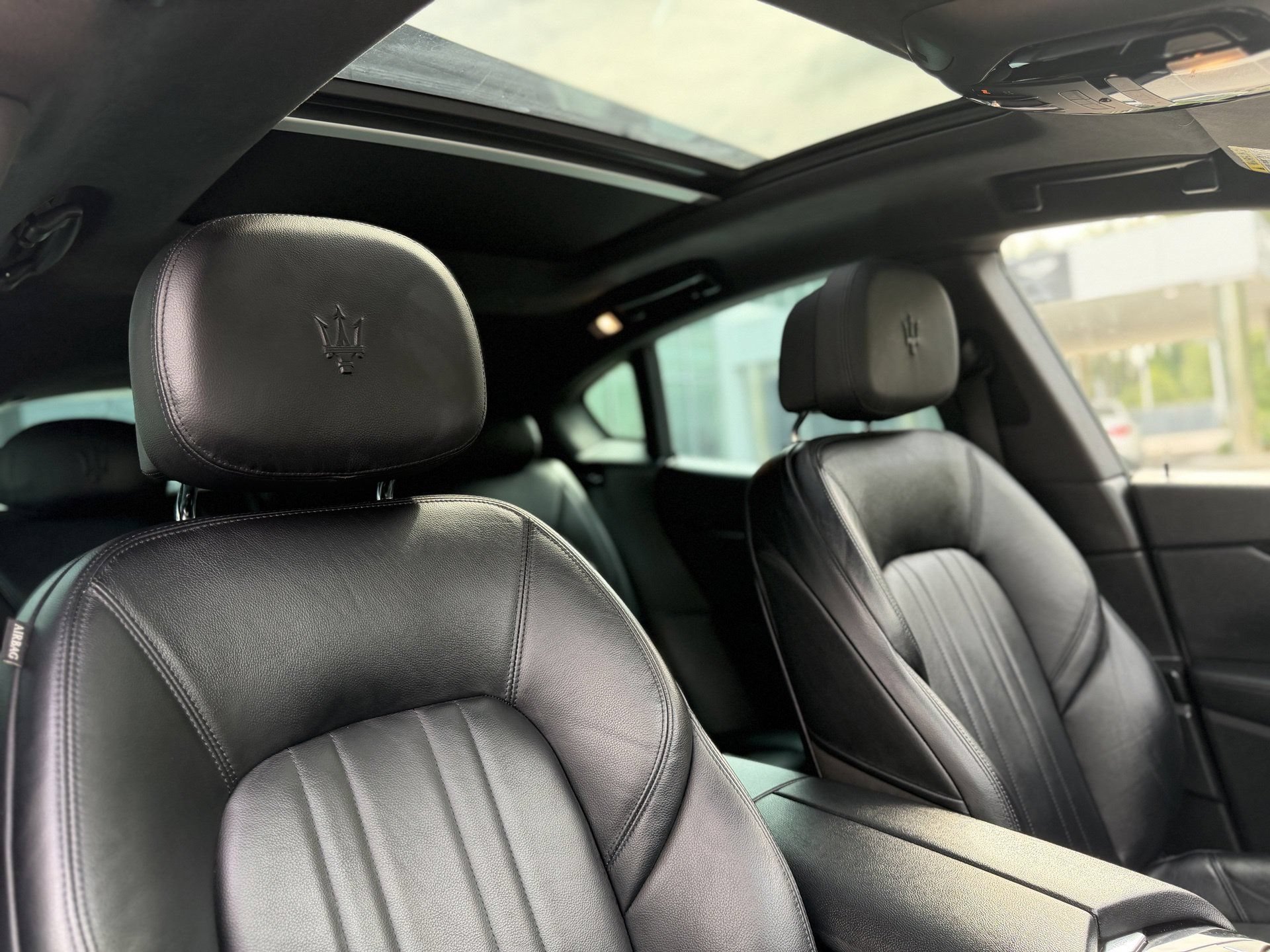 Used 2023 Maserati Levante Modena AWD/4WD image 30