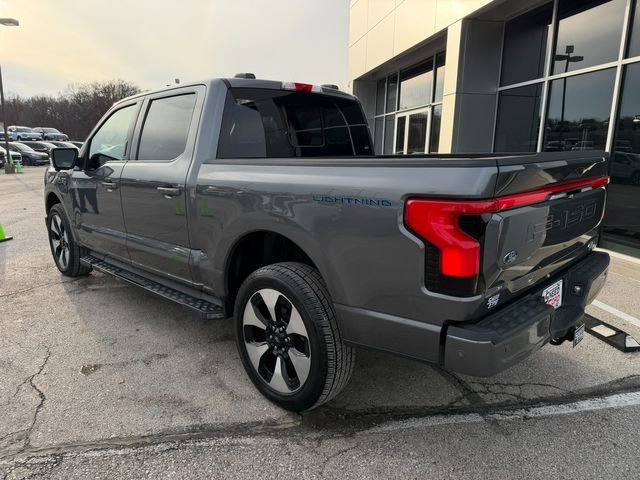 Used 2022 Ford F150 Lightning Platinum image 5