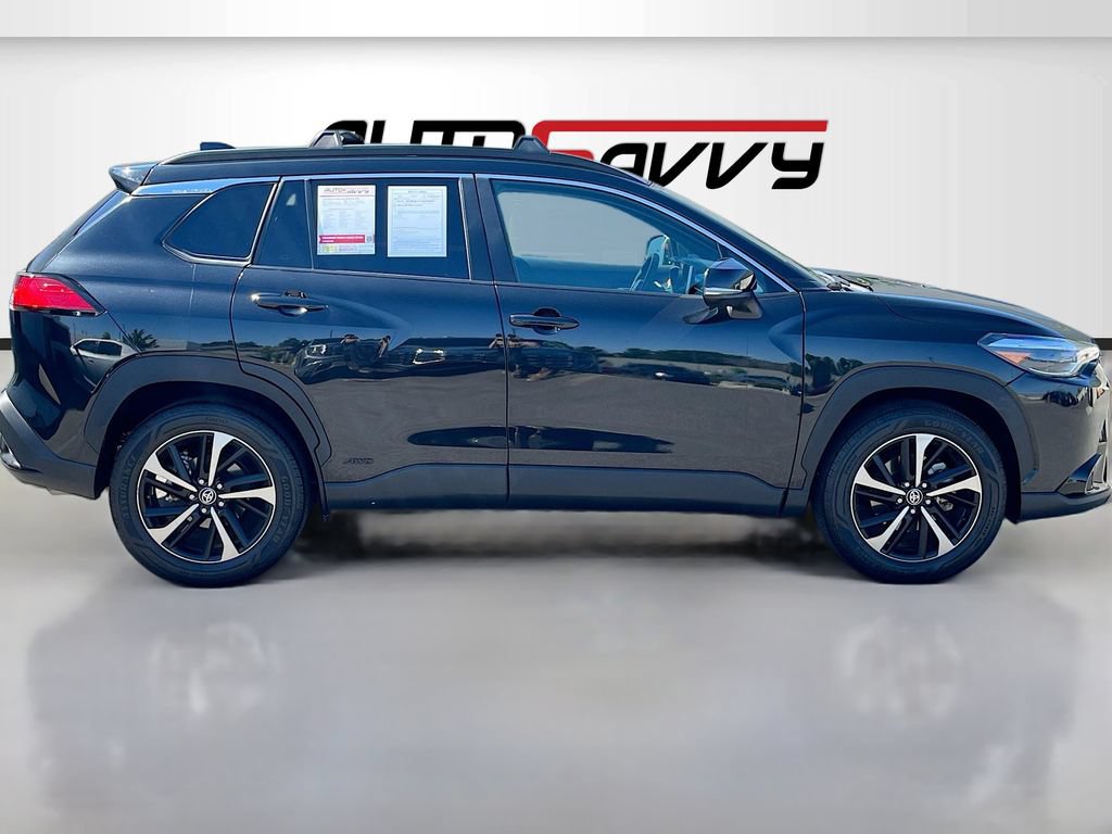 Used 2024 Toyota Corolla Cross AWD Hybrid w/ Convenience Package image 8