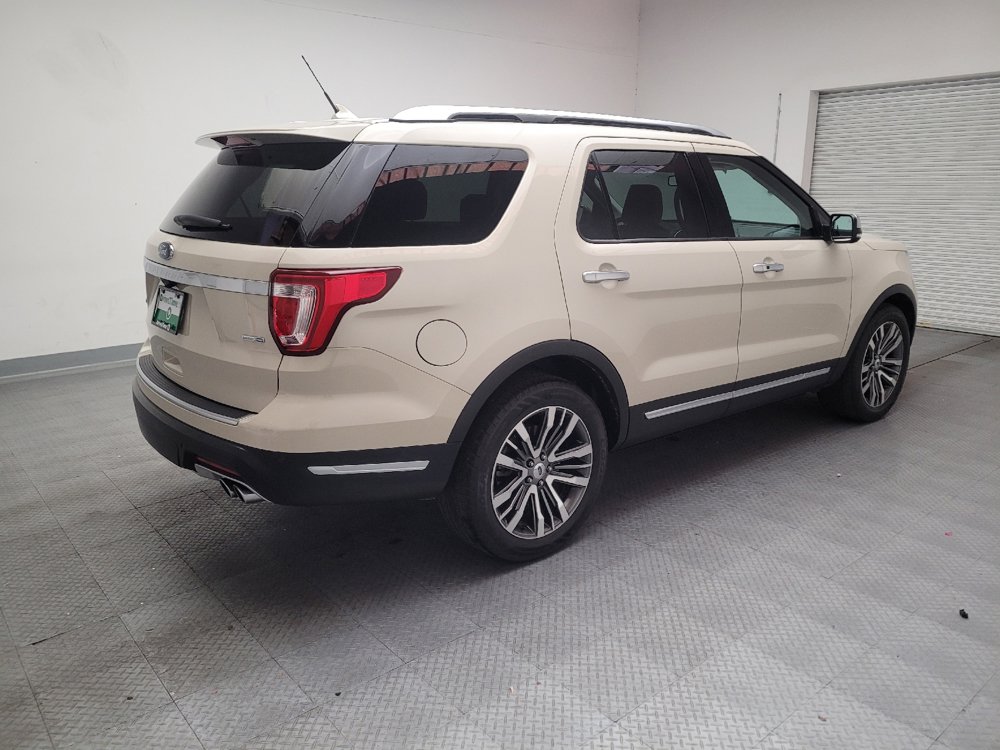 Used 2018 Ford Explorer Platinum image 10