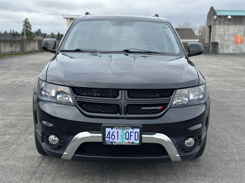 Used 2017 Dodge Journey Crossroad FWD image 8