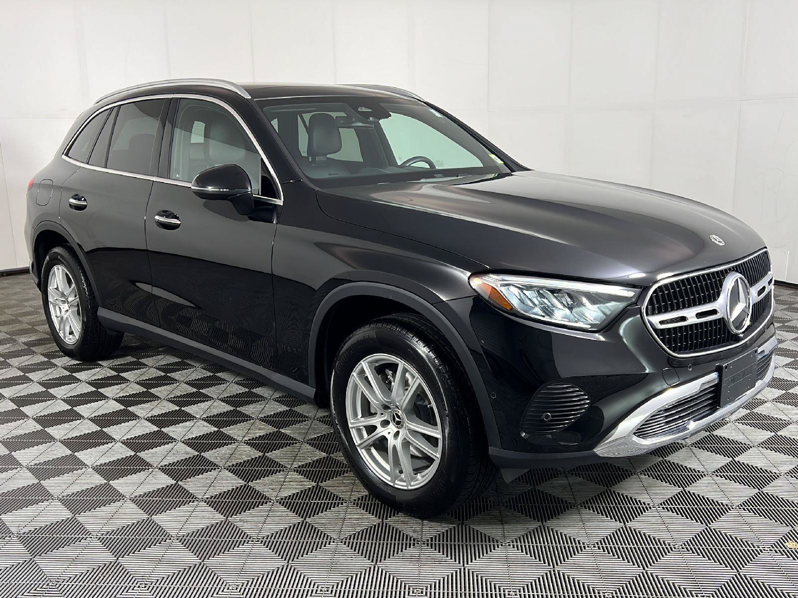 Certified 2023 Mercedes-Benz GLC 300 4MATIC image 21