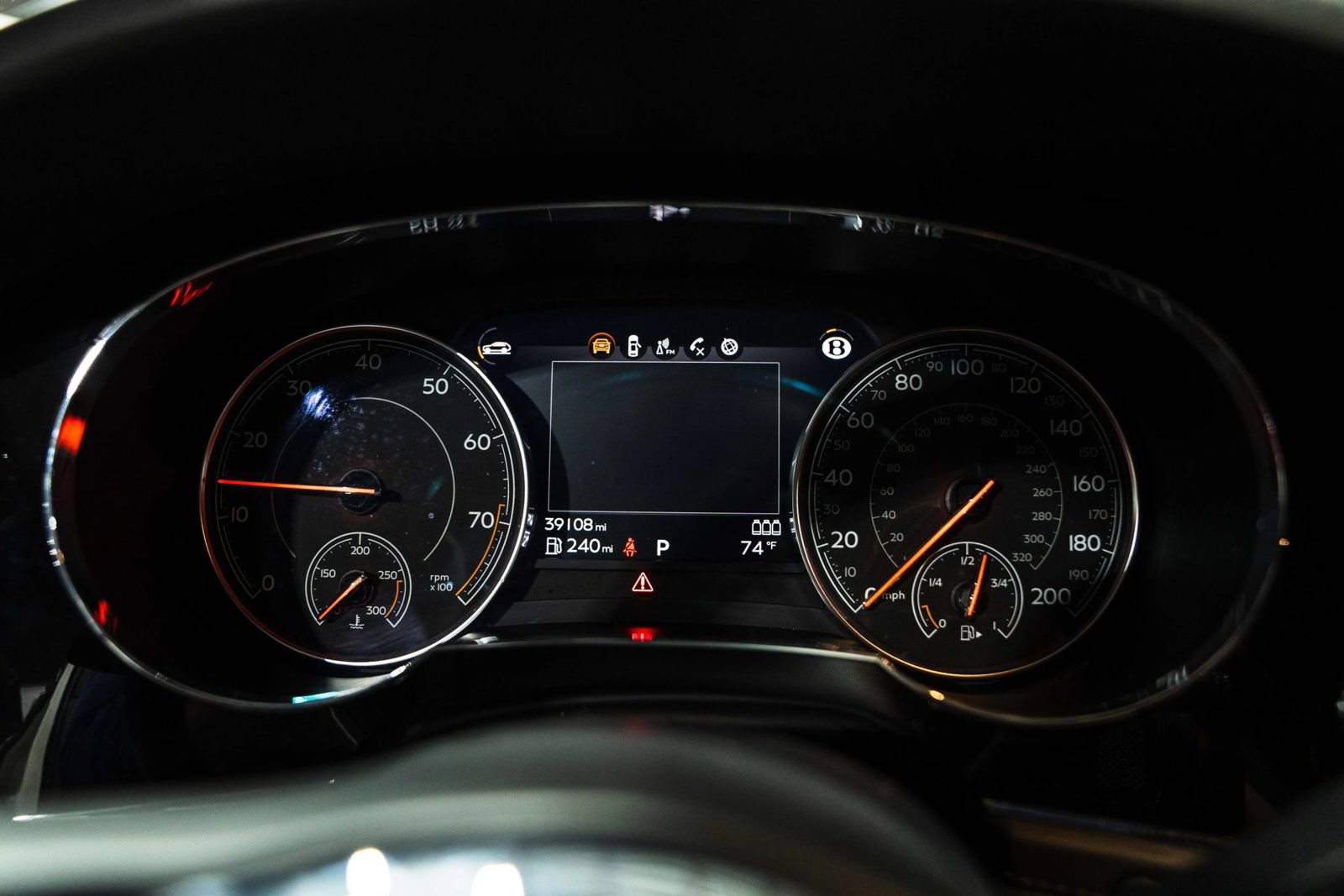 Used 2019 Bentley Bentayga AWD/4WD image 41