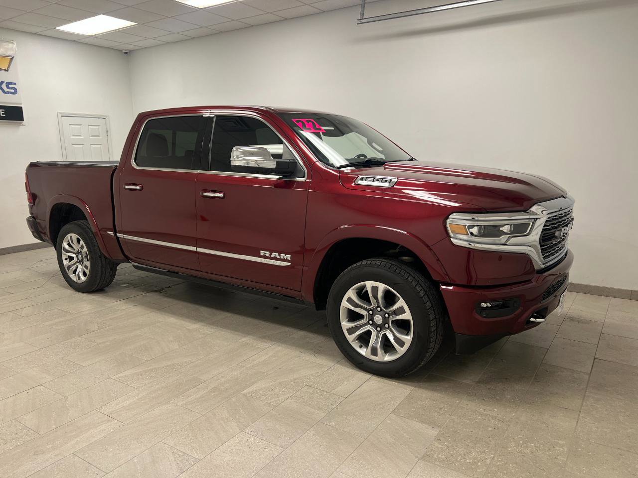 Used 2022 RAM 1500 Limited w/ Body Color Bumper Group AWD/4WD image 11