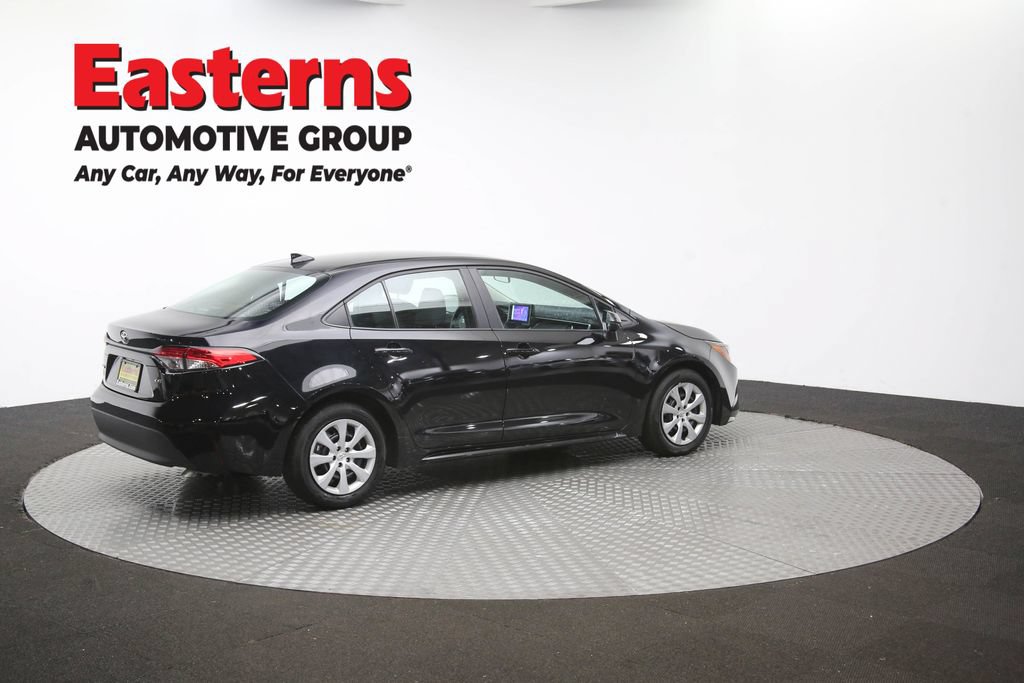 Used 2025 Toyota Corolla LE FWD image 43