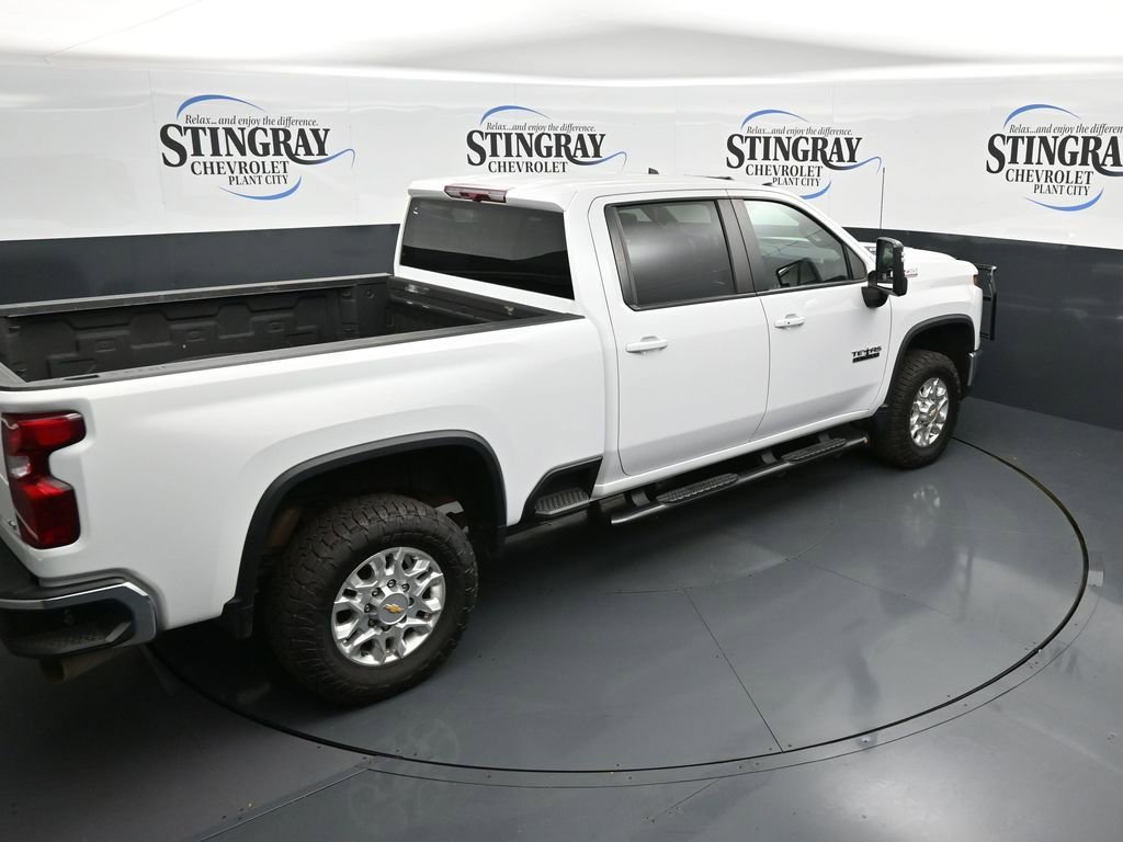 Used 2024 Chevrolet Silverado 2500 LT w/ Texas Edition image 15