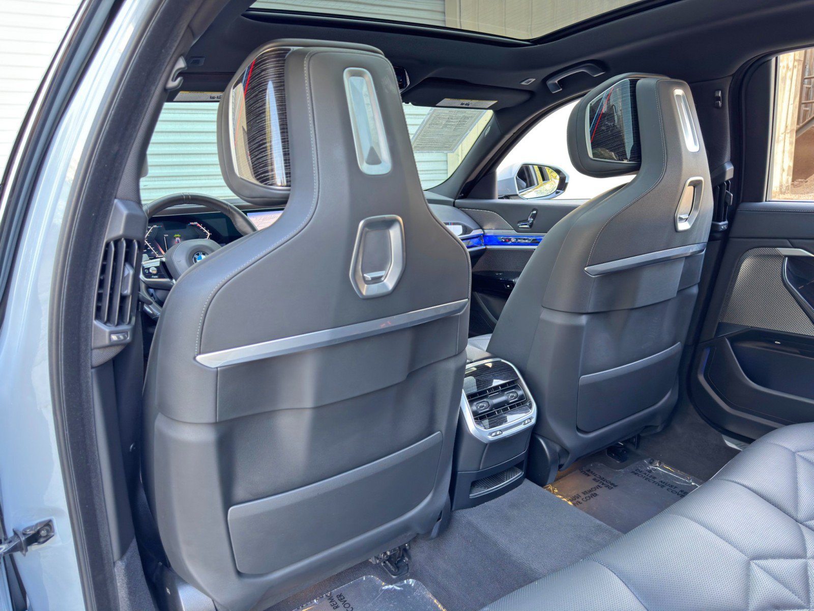 Used 2023 BMW 740i RWD image 41