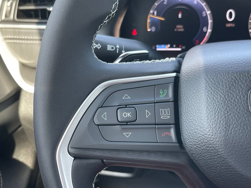New 2026 Jeep Grand Cherokee Laredo RWD image 21