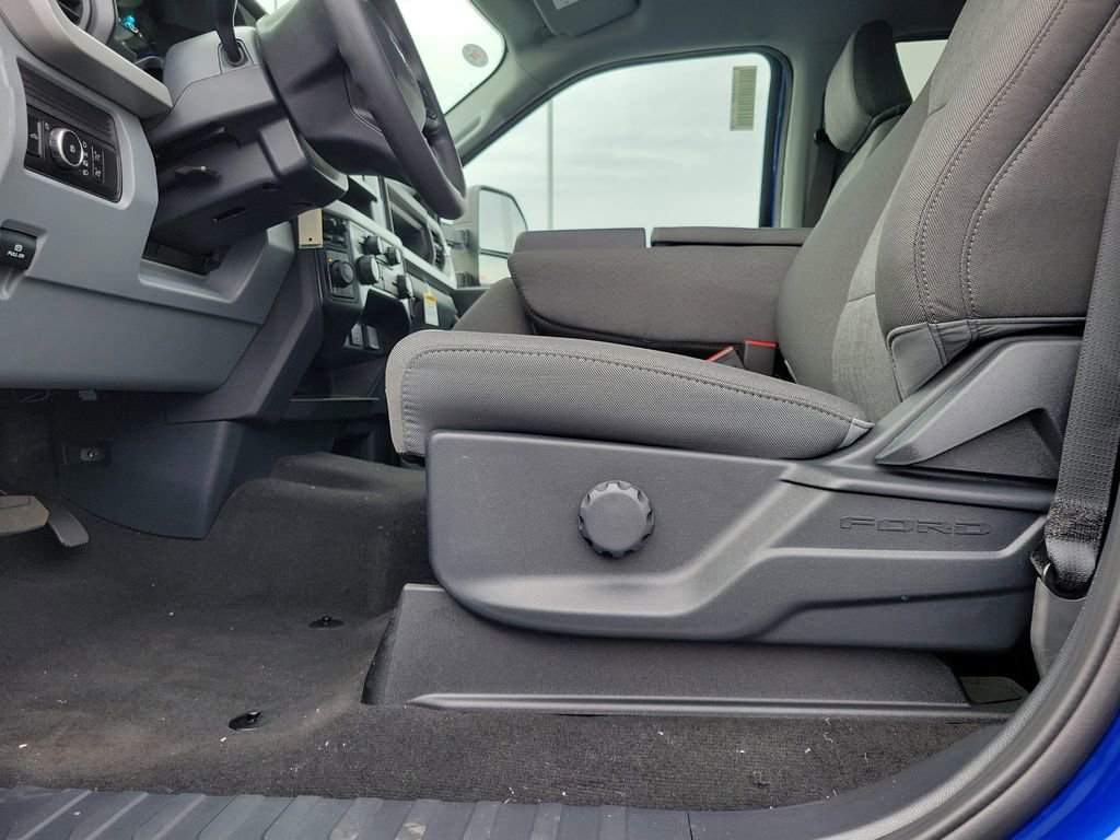 New 2026 Ford F250 XL w/ STX Appearance Package image 17