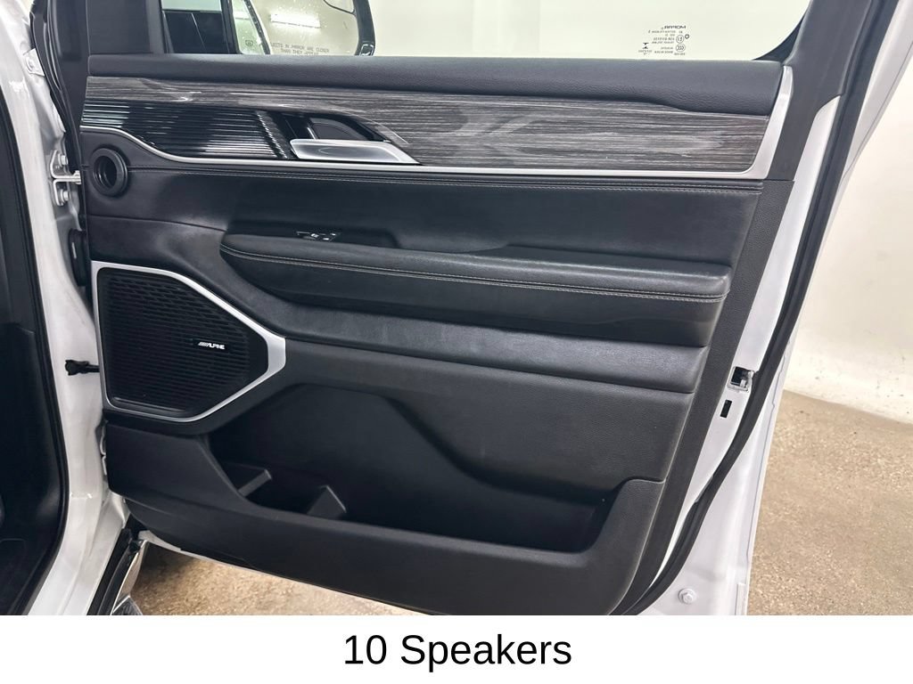 Used 2022 Jeep Wagoneer Series II AWD/4WD image 22