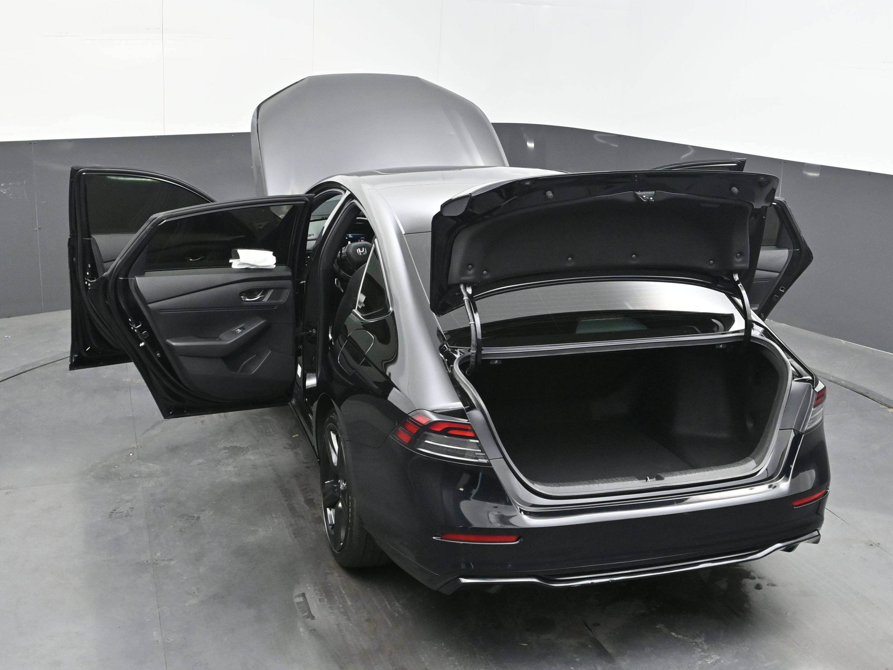 Used 2023 Honda Accord Sport image 43