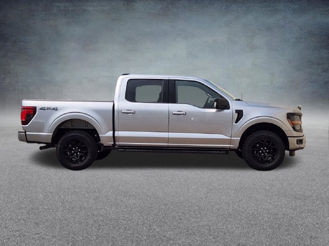 New 2026 Ford F150 XLT w/ Equipment Group 302A MID AWD/4WD image 8