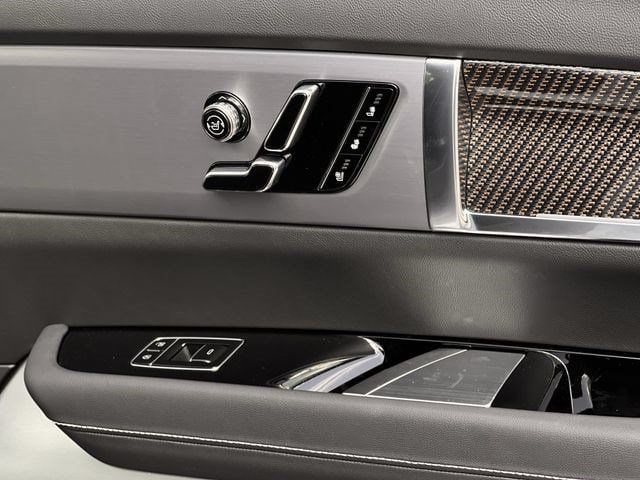 New 2027 Cadillac Vistiq Luxury AWD/4WD image 22