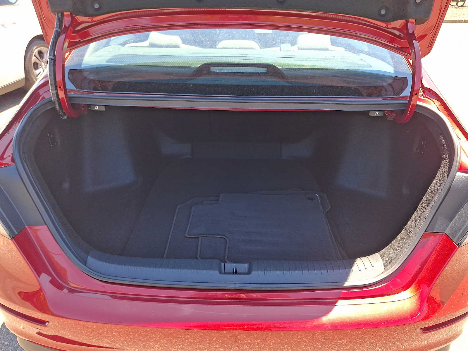 Certified 2023 Honda Accord EX image 29