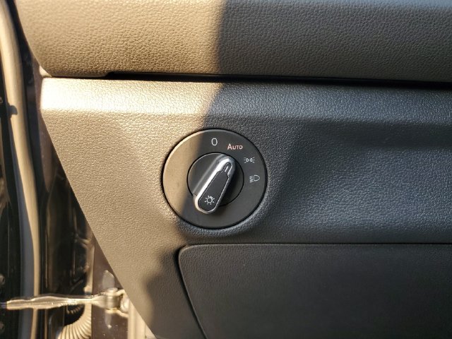 Certified 2026 Volkswagen Jetta S FWD image 33