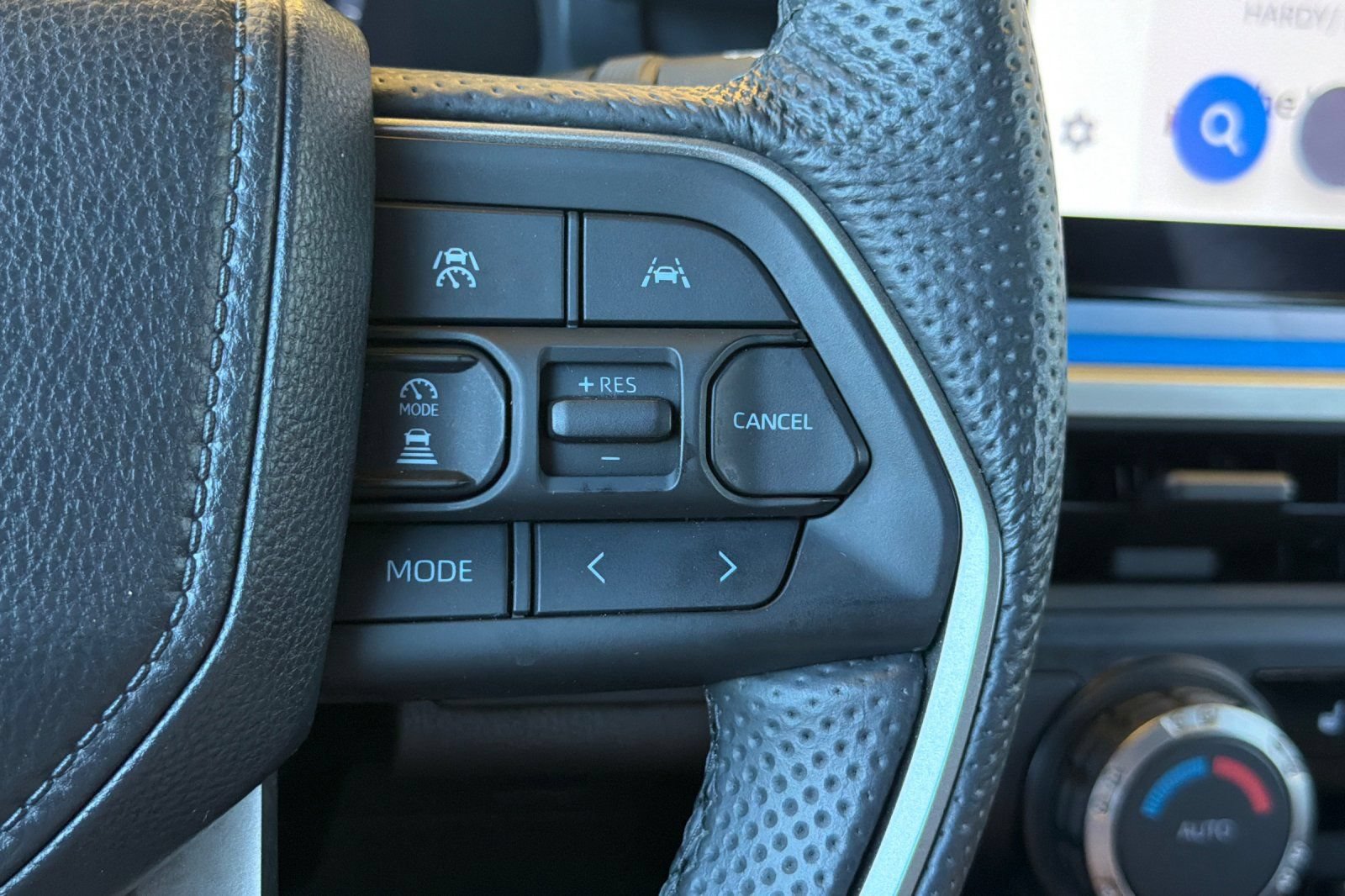 Used 2024 Toyota Tacoma TRD Sport w/ TRD Sport Upgrade Package AWD/4WD image 28