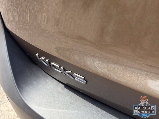 Certified 2025 Nissan Kicks SV FWD image 15