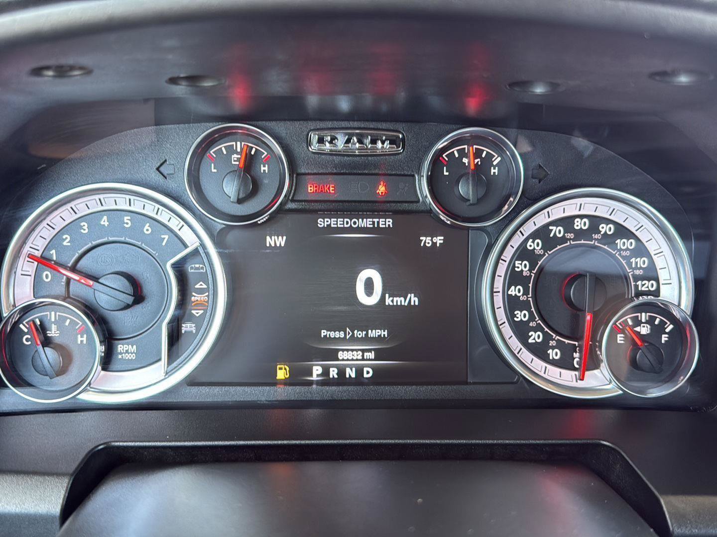 Used 2022 RAM 1500 Classic SLT w/ Electronics Group AWD/4WD image 17