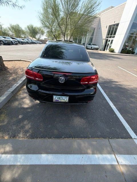 Used 2012 Volkswagen Eos Komfort FWD image 15