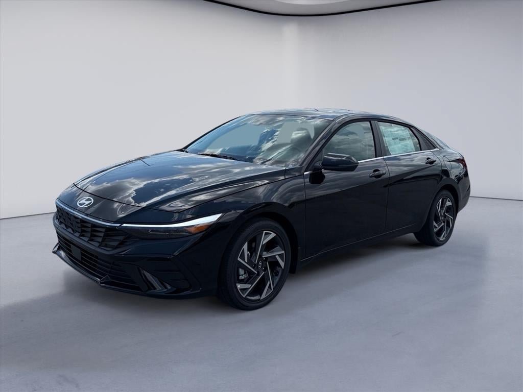 New 2026 Hyundai Elantra Limited FWD image 1