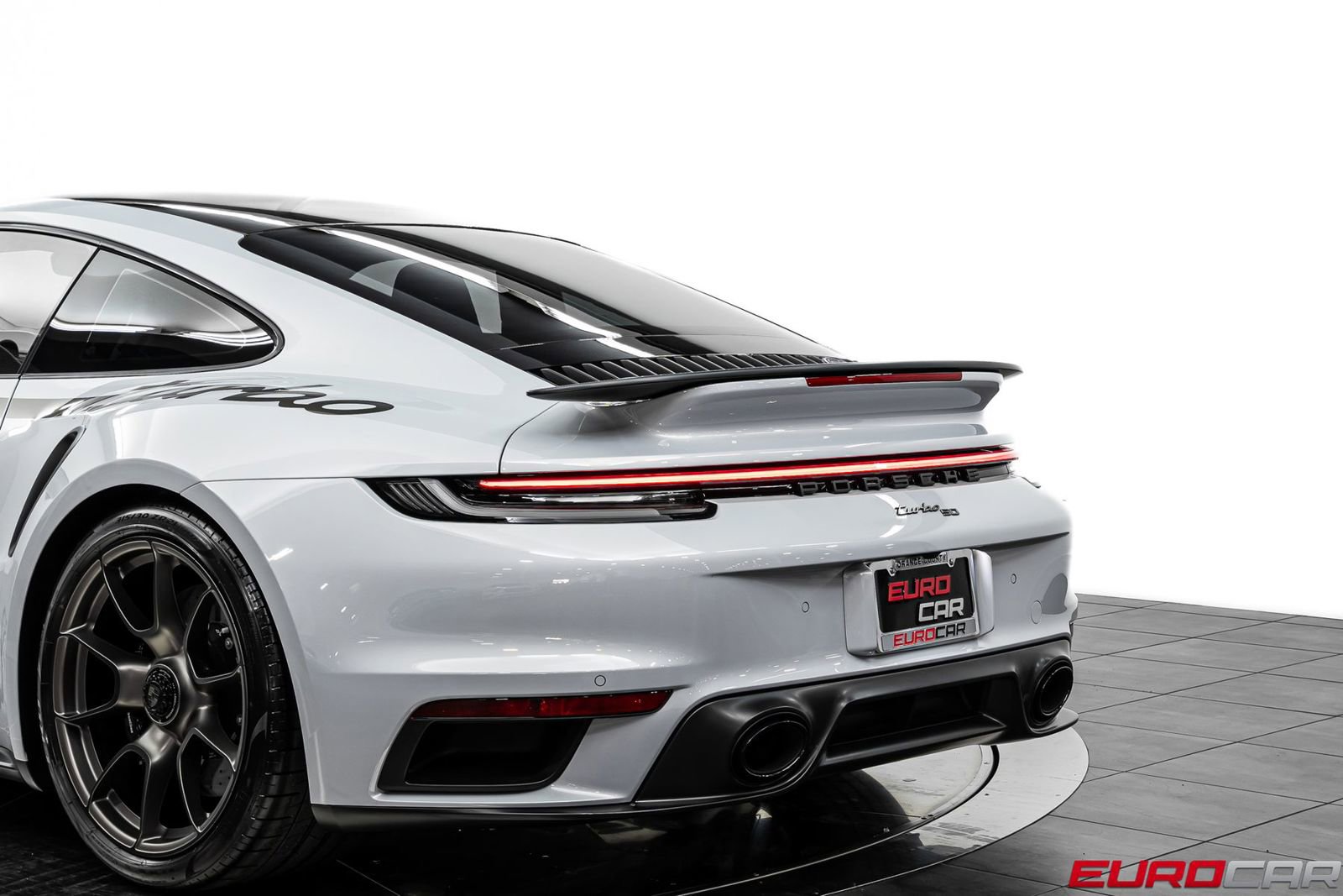 Used 2025 Porsche 911 Turbo S AWD/4WD image 20
