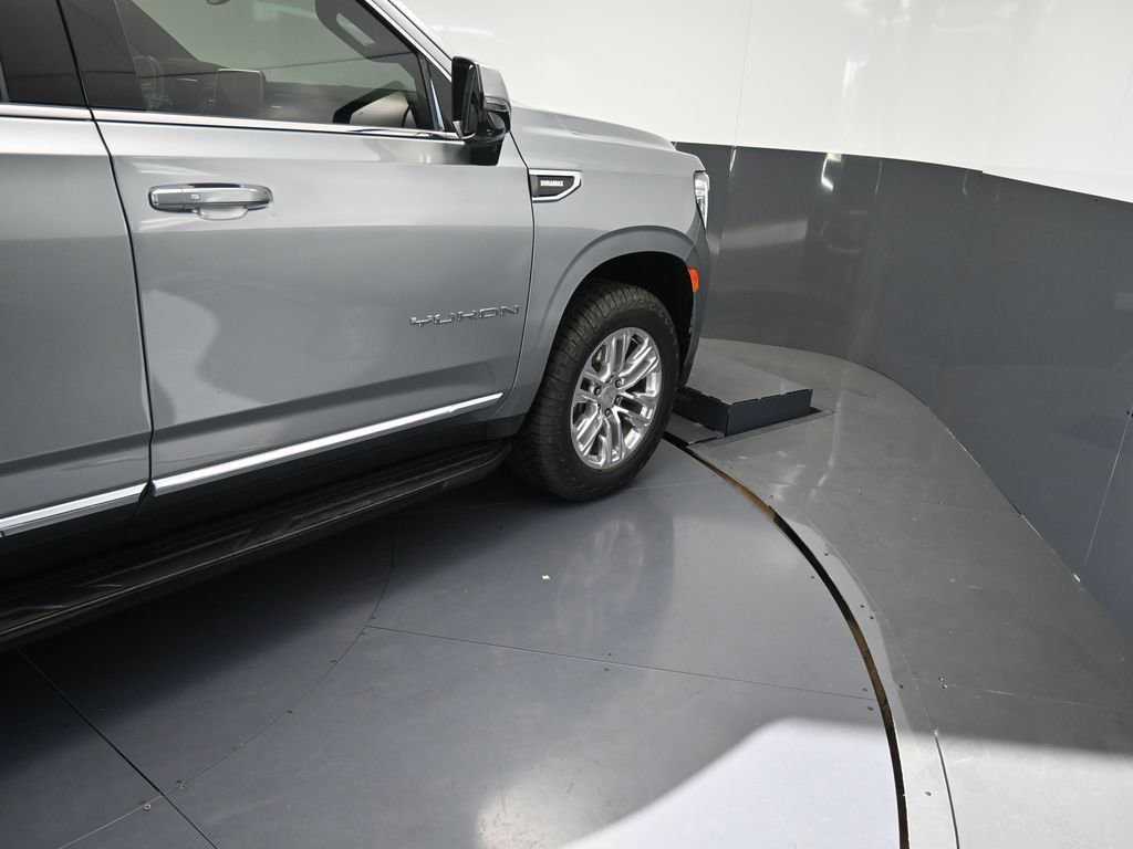 Used 2023 GMC Yukon XL SLT image 27
