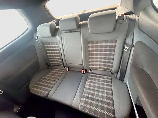 Used 2009 Volkswagen GTI 2-Door FWD image 34
