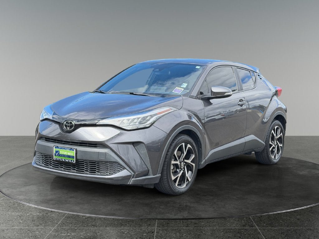 Used 2021 Toyota C-HR XLE FWD image 3