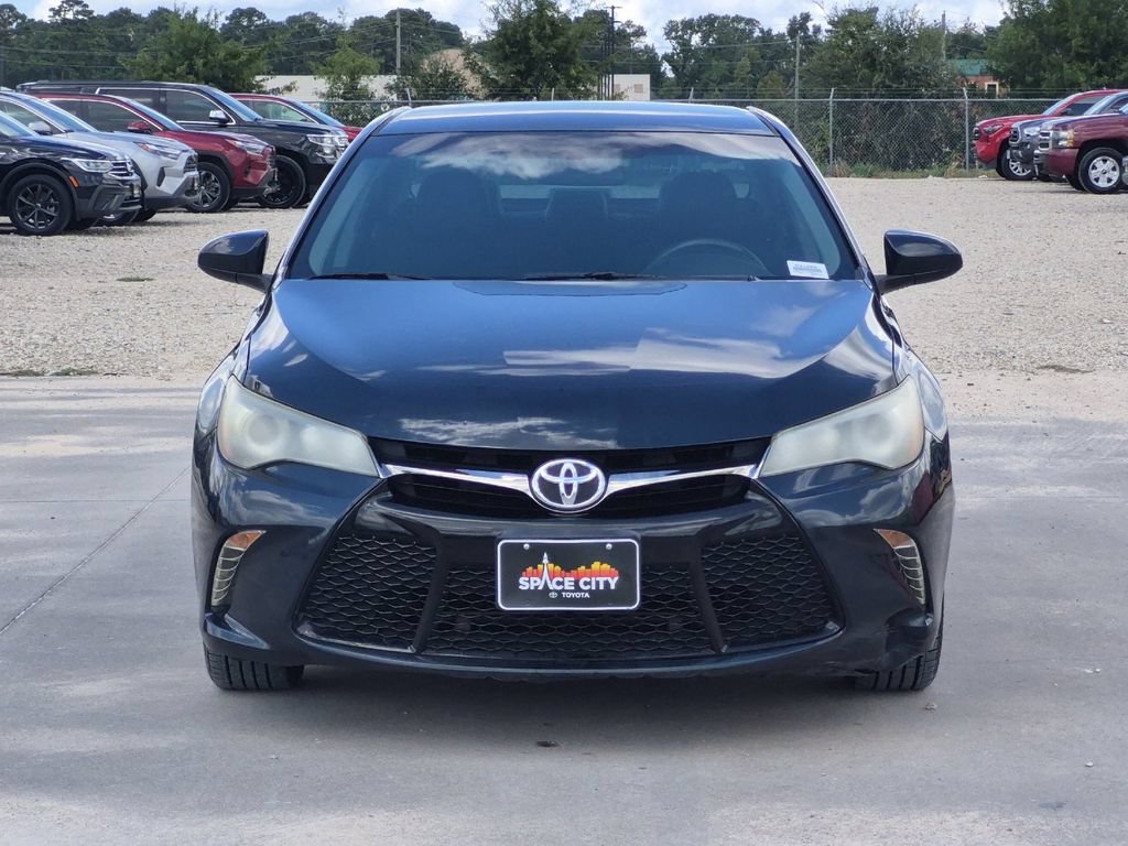 Used 2017 Toyota Camry SE FWD image 9