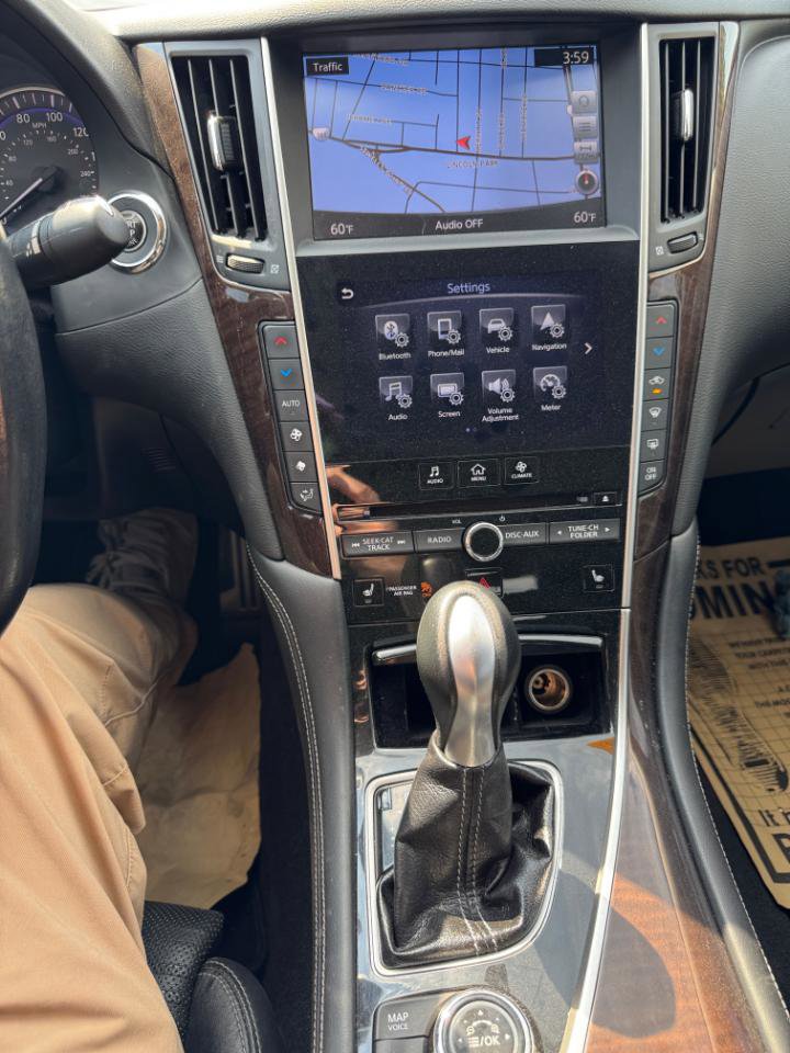 Used 2016 INFINITI Q50 Red Sport 400 AWD/4WD image 7